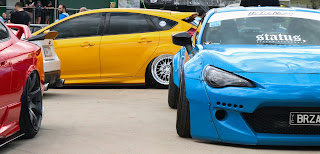 Wrap Your Car, Not Just Gifts: Custom Wraps in Fairfield